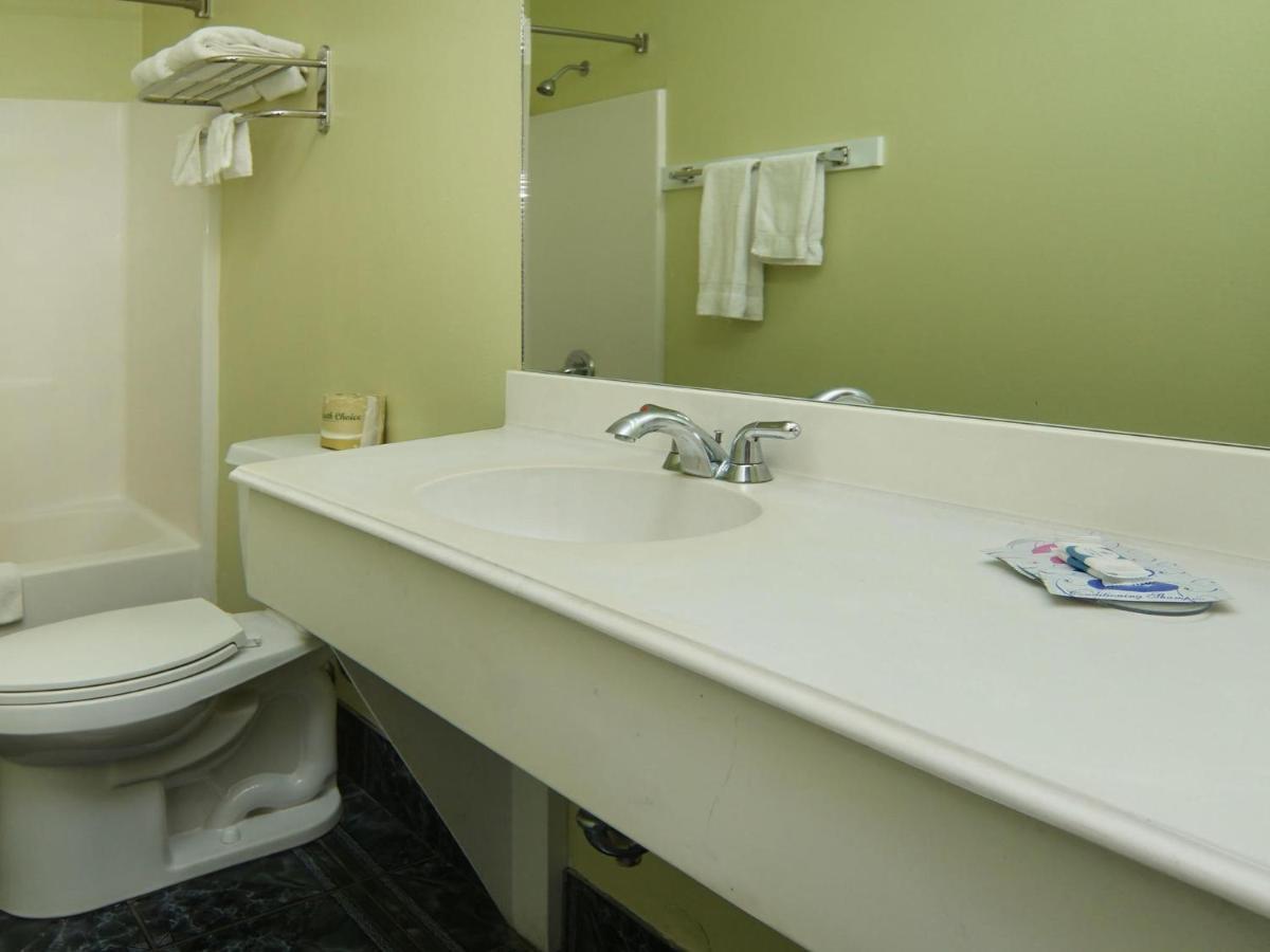 Quality One Motel Weatherford Exterior foto